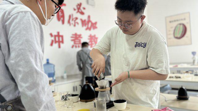 山：春花茶咖活动奏响春日乐章不朽情缘平台登录入口云南保